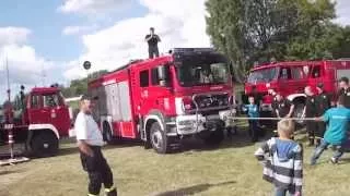 BEZPIECZNE WAKACJE SUSZ 2015 PRZECIĄGANIE WOZU BOJOWEGO CZ2