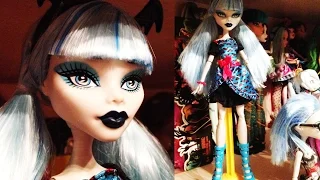 Обзор Ghoulia Yelps Monster High Freaky Fusion / ИДЕАЛЬНАЯ ГУЛИЯ!