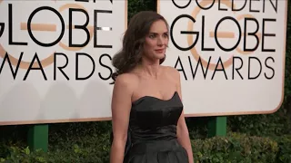 Winona Ryder Fashion - Golden Globes 2017