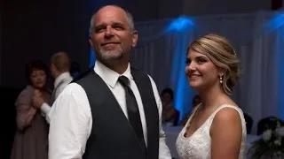 Bride Signs Song So Deaf Dad Could Understand Lyrics During Wedding Dance