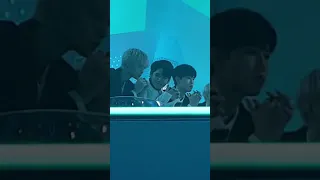 Wanna One reaction to Marion Jola at MAMA 2018