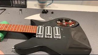 Counterfeit Rickenbacker 325 | Tear Down and Discussion