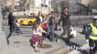 Hugh Jackman with Daughter Ava Singing Lady Gaga's "Paparazzi" in NYC