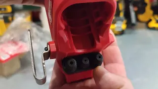 Milwaukee 2550-20 аккумуляторный клепальник 12 вольт