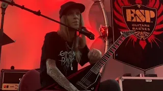 Alexi Laiho gives advice to aspiring guitar players! R.I.P!