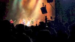 NEIL YOUNG + PROMISE OF THE REAL "COUNTRY HOME" @ BEALE STREET MUSIC FEST 2016