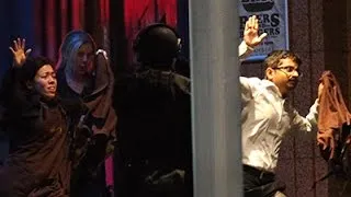 Raw: Police Storm Sydney Cafe