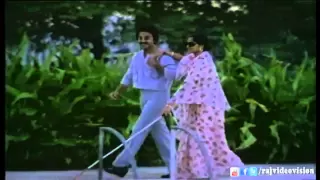 Andhi Mazhai Pozhigirathu HD Song