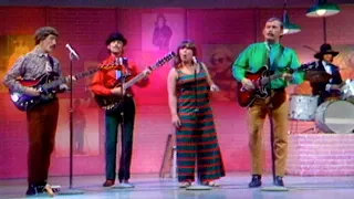 Spanky & Our Gang "Sunday Will Never Be The Same" on The Ed Sullivan Show