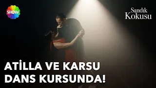 Atilla ve Karsu'nun romantik dansı 💃🕺 | Sandık Kokusu 12. Bölüm