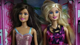 Barbie and Teresa Fashion Giftset / Zestaw ze Strojami Barbie i Teresa - CJP17