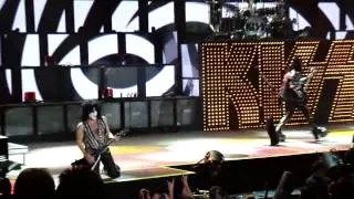 KISS ALIVE 35: Rock & Roll (Live in Minneapolis, MN- 11/7/09)