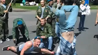 День ВДВ / Russia's Airborne Troops Day in Saint Petersburg / 2012