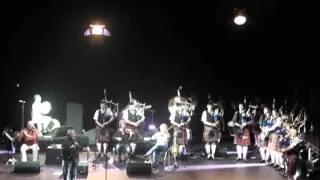 The Chieftains and the Paris & District Pipe Band  march to the battle  Olympia Hall 29th june 2012