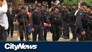 Procession honours Bingo the fallen police dog