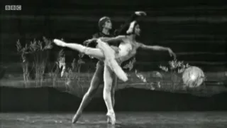 Margot Fonteyn and Rudolf Nureyev in Darcey's Ballet Heroes