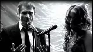 2008   Johnny Hallyday & Joss Stone  - Unchained Melody Clip