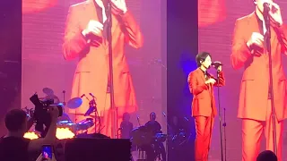 Dimash sang Ukraine folk song “Marigold” in Kyiv concert 3/11( Dear fancam)