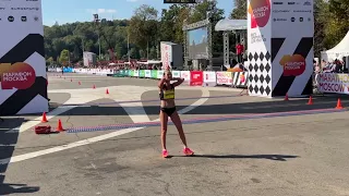 Луиза Дмитриева Московский марафон 2023 за 02:30:15. Финиш
