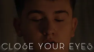 Close Your Eyes / Horror Short Film