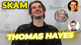 Thomas Hayes - SKAM : Il décrit le cast de SKAM OG en un mot !