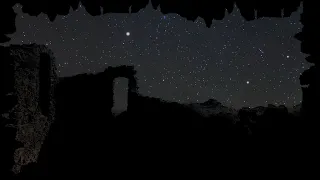 Noční pohled hrad Košťálov