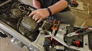 Honda NTV650 Revere Part 1 - Removing the Rocker Cover and Inspect Cam Chain