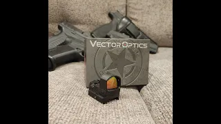 Checking out a Vector Optics Frenzy S micro Dot