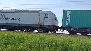 12/5: RHEINCARGO komt langs Hemmen met containers (10.53)