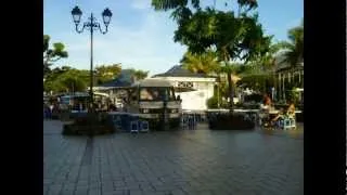 Les Roulottes de La Place Vaiete A Papeete - Tahiti