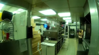 "Night Shift at Burger King. Time Lapse. Ночная смена в Бургер Кинге."