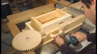 Building the screw advance box joint jig