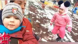 ДЕТИ и ВНУЧКА ПУГАЧЕВОЙ: Веселая горка! Дети Пугачевой и дочь Орбакайте катаются с горки!