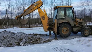 Экзамен на право управления погрузчиком, экскаватором JCB 3CX