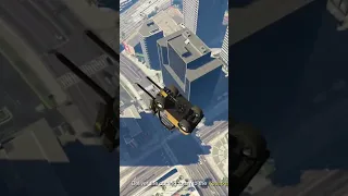 Driving a forklift off one of the tallest buildings in GTA 5 #gta #gtaonline