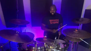 Willian Vieira (drum cover) Me faz viver - Sala do Groove 3