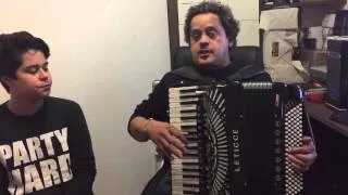 Video Aula Acordeon--Ainda ontem chorei de saudade. (com canto)