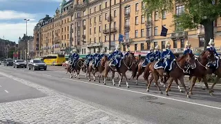 Koning en koningin Zweden op tour in Stockholm