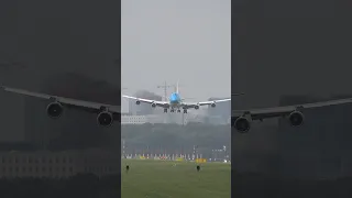 KLM 747 landing in between showers from storm Poly #aviation #planespotting #storm #poly
