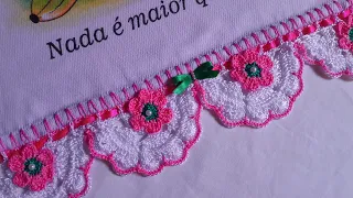 🟢Barrado de crochê com corações 💕 e aplicações de flores 🌸 para dia das mães (VERSÃO DESTRA)