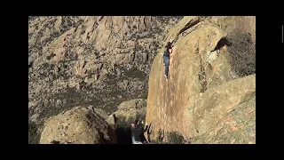 CRIMPS AND SLOPERS (BOULDER EN LA PEDRIZA)