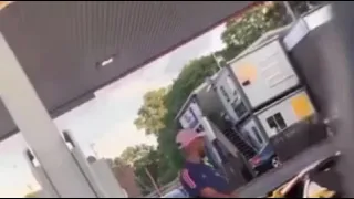 Aubameyang Gets Harassed At The Petrol Station In His Gold Lamborghini  By Spurs After Loosing Them