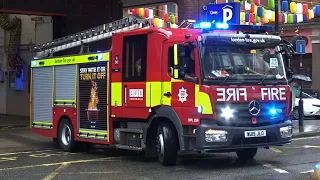 [BULLHORN] London Fire Brigade Turnout | A242 Soho Dual Pump Ladder Turnout