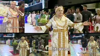 surprised dancing steps from pastor evelyn tb Joshua and her kids at synagogue Church of all nation