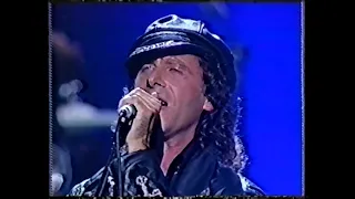 Scorpions - Wind Of Change (International Rock Awards in London 1991) upscaled