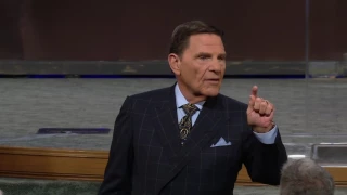 2015 New Year's Eve Service With Kenneth Copeland: "Bringing in 2016"