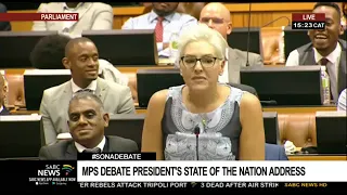 funny Dr ndlozi mocks DA MP in Parliament