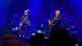 Elvis Costello + Allan Mayes - Alison (ACL Live in Austin, TX Moody Theater 12/2/2022)