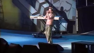 Linkin Park - Numb (Minneapolis,Summer Sanitarium Tour 2003)