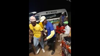 Bad Company 1836 Mzukwane Dancing Razolo - Nkomi Wa Nhlala 🔥🔥🔥